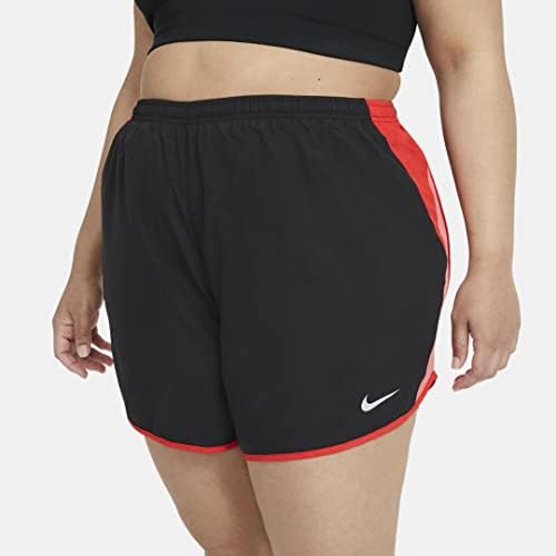 Nike Kadın Dri_FİT Büyük Beden Koşu Şortu
